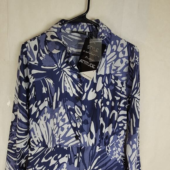 New Attitudes by Renee blue floral button up maxi shirt dress Size XXS Feminine - Picture 4 of 8